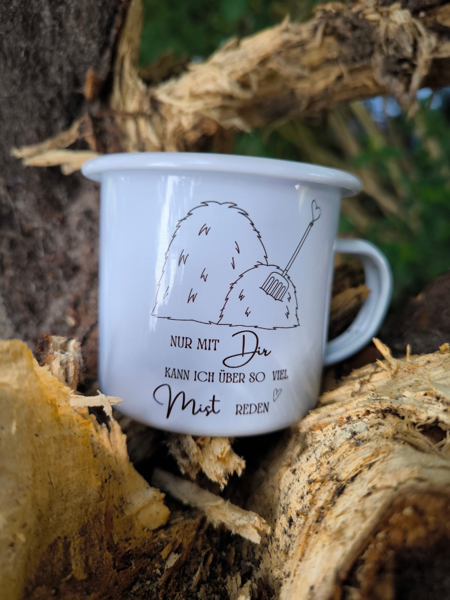 Emaille Tasse Misthaufen